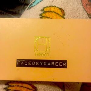 Brand new Faced Kareem palette!!